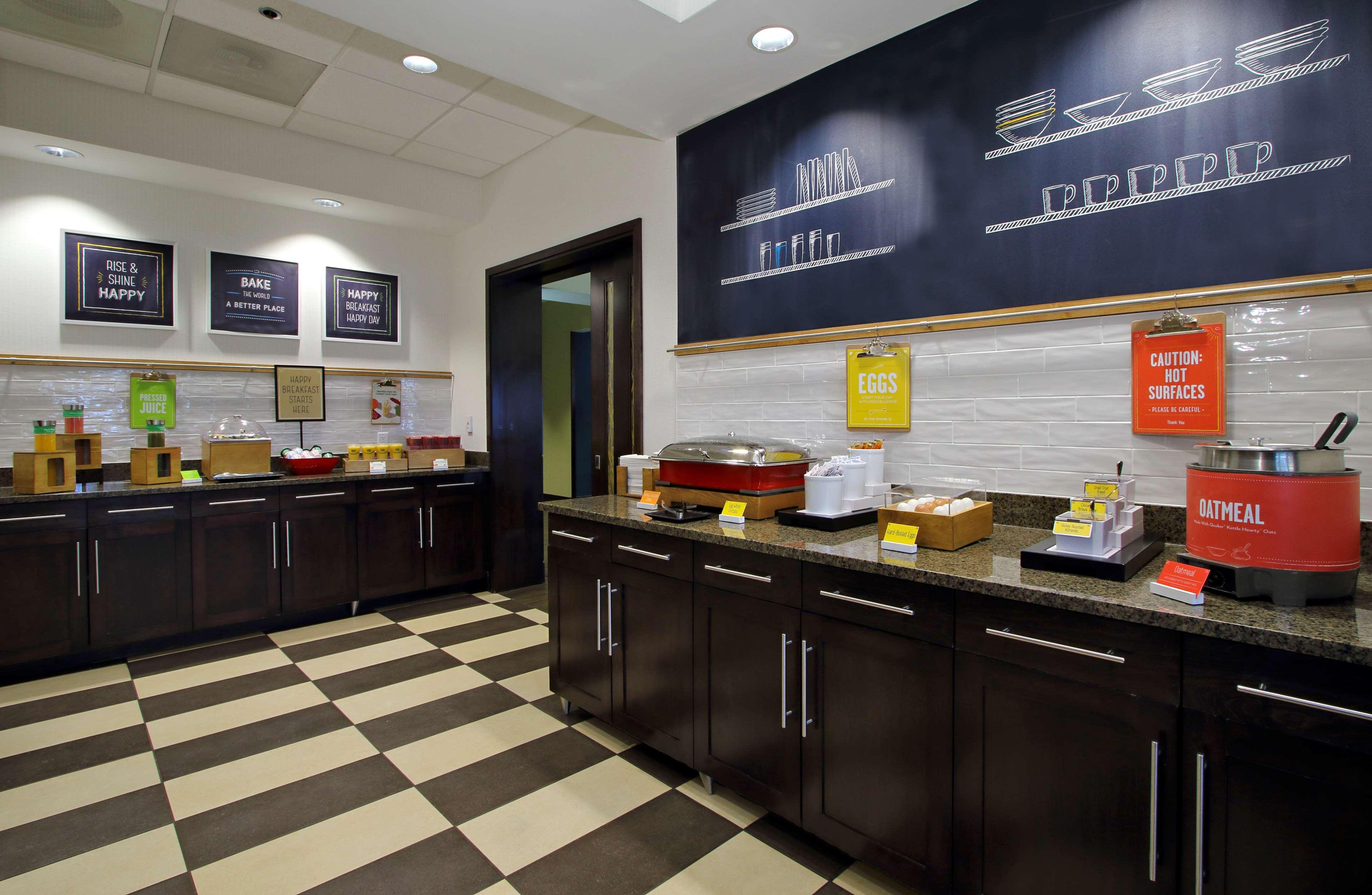 Hampton Inn Hagerstown Bagian luar foto