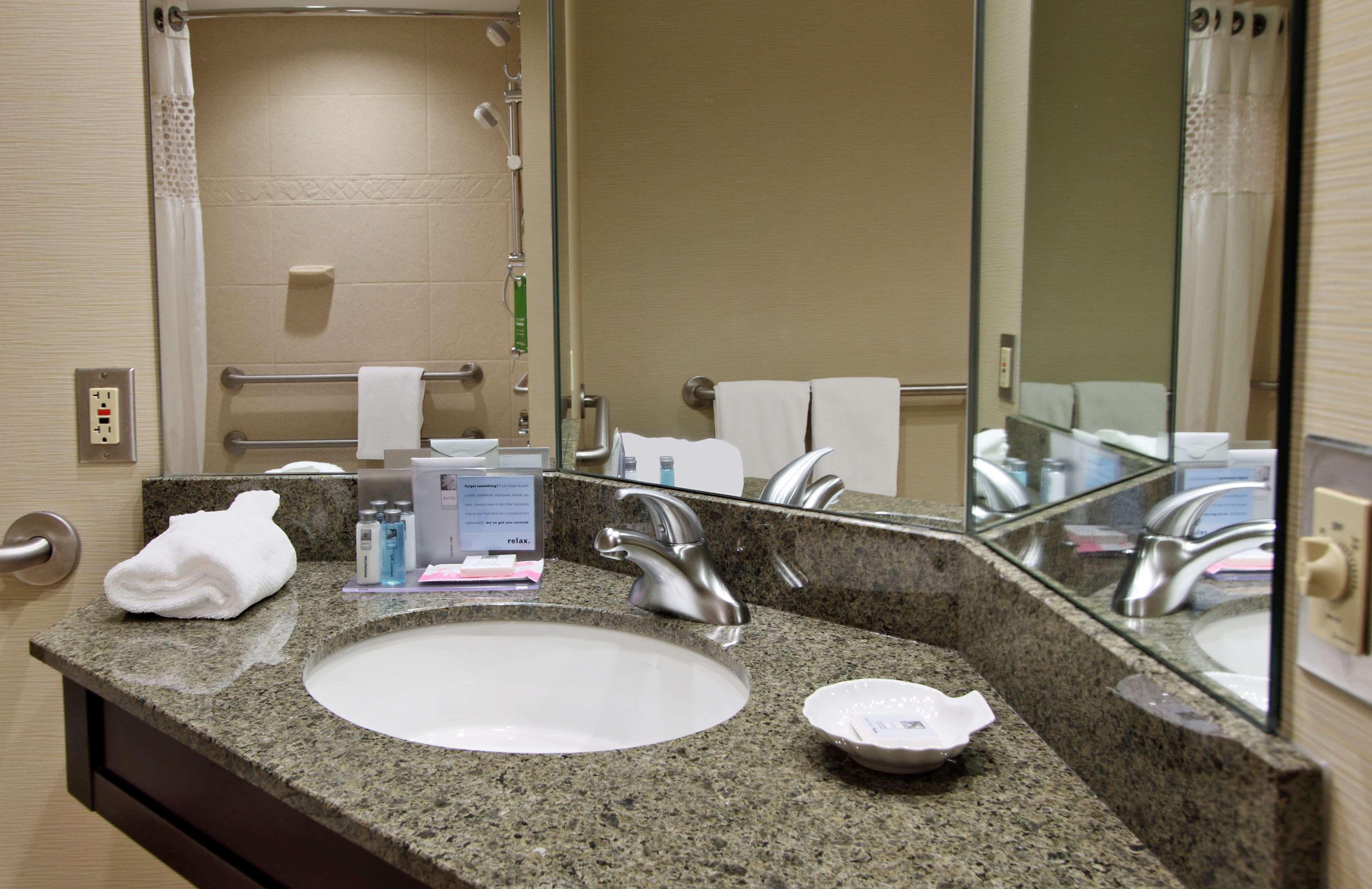Hampton Inn Hagerstown Bagian luar foto