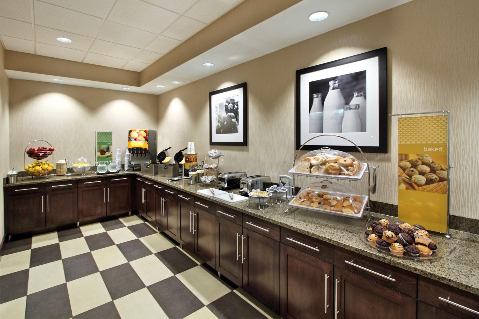 Hampton Inn Hagerstown Bagian luar foto