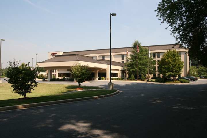 Hampton Inn Hagerstown Bagian luar foto